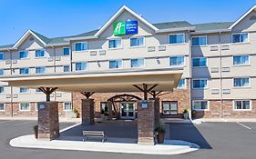 Holiday Inn Express Hotel & Suites Uptown Fredericton By Ihg